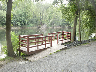 SHENANDOAH RIVER CLOSE BY TO FISH, SWIM, BOAT