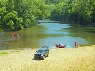 BRING FAMILY, FRIENDS TO WEEKENDS AT THE RIVER
